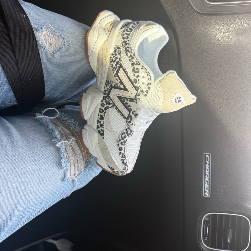 New Balance Women's White and Black Patterned Sneakers - Picture 2 of 3